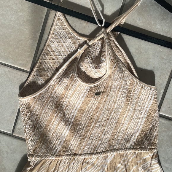 Crisscross strap O’Neill sun dress - Picture 9 of 10